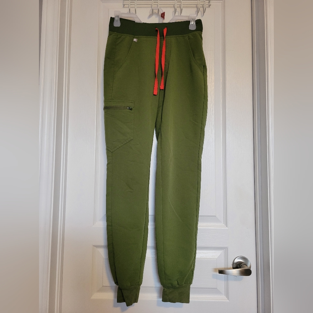 Fig Olive Green Jogger Pants
